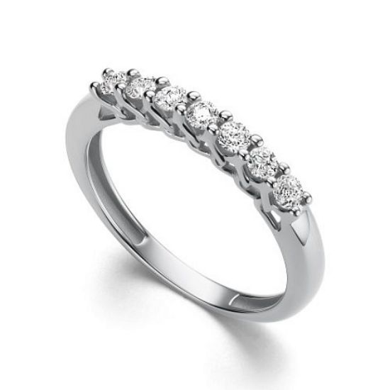 Изображение Золотое кольцо с бриллиантами