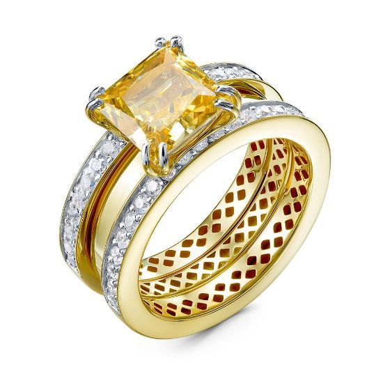 Изображение Золотое кольцо с бриллианитом