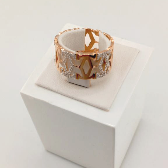 Изображение Золотое кольцо с фианитами