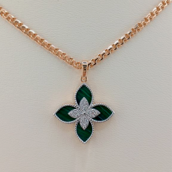 Изображение Золотая подвеска с малахитом