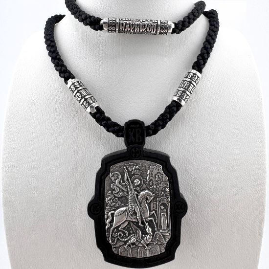 Изображение Подвеска на гайтане