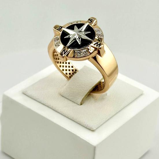 Изображение Золотая мужская печатка с ониксом