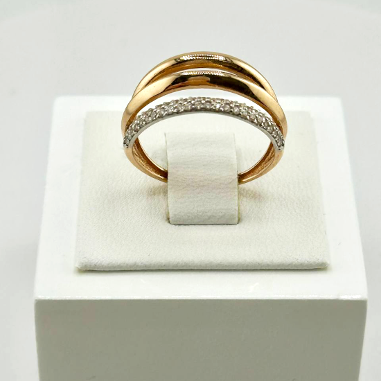 Изображение Золотое кольцо с фианитами