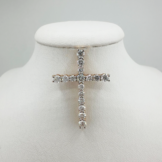 Изображение Золотой крестик с бриллиантами