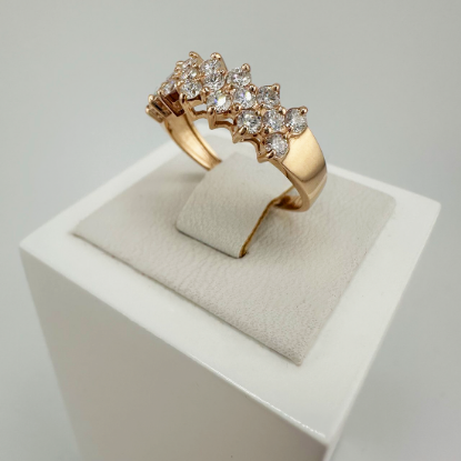 Изображение Золотое кольцо с бриллиантами