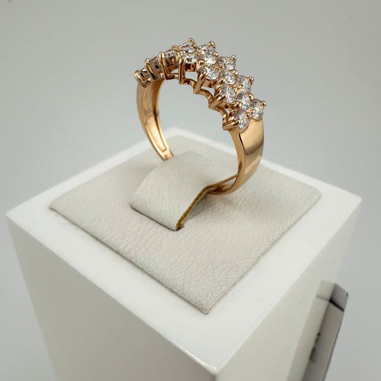 Изображение Золотое кольцо с бриллиантами