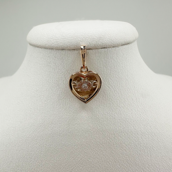 Изображение Золотая подвеска с бриллиантом "Сердечко"