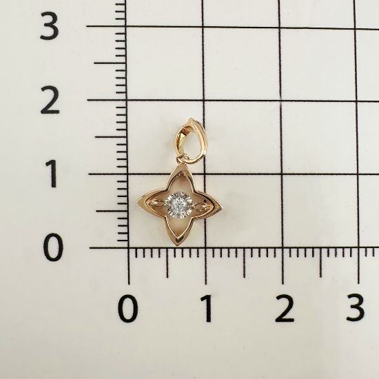 Изображение Золотая подвеска с бриллиантом "Звезда"